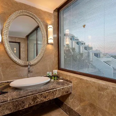 Hotel Rixos Park - The Land Of Legends Access *