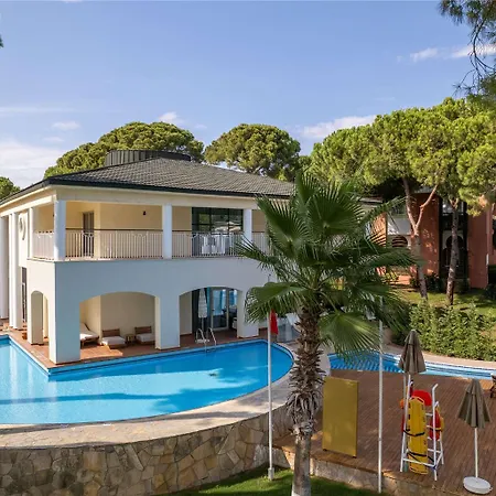 Otel Rixos Park - The Land Of Legends Access *